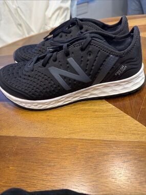 New Balance Black and White Fresh Foam Running Shoes women 8.5